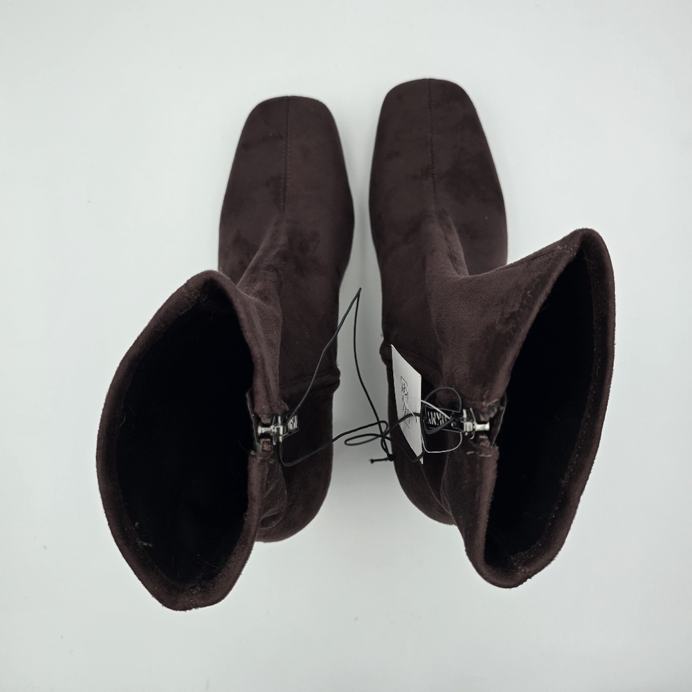 NIB DKNY Cavale Heeled Ankle Booties, Espresso (Brown Suede), Women's 10, NEW! - Picture 11 of 16